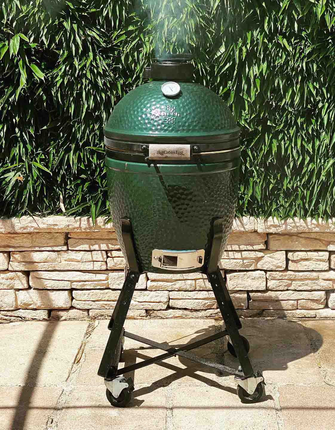 barbecue-egg-big-green-hyeres